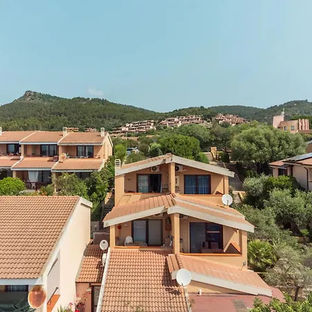 Casa Marcielo Ferienhaus Porto Corallo